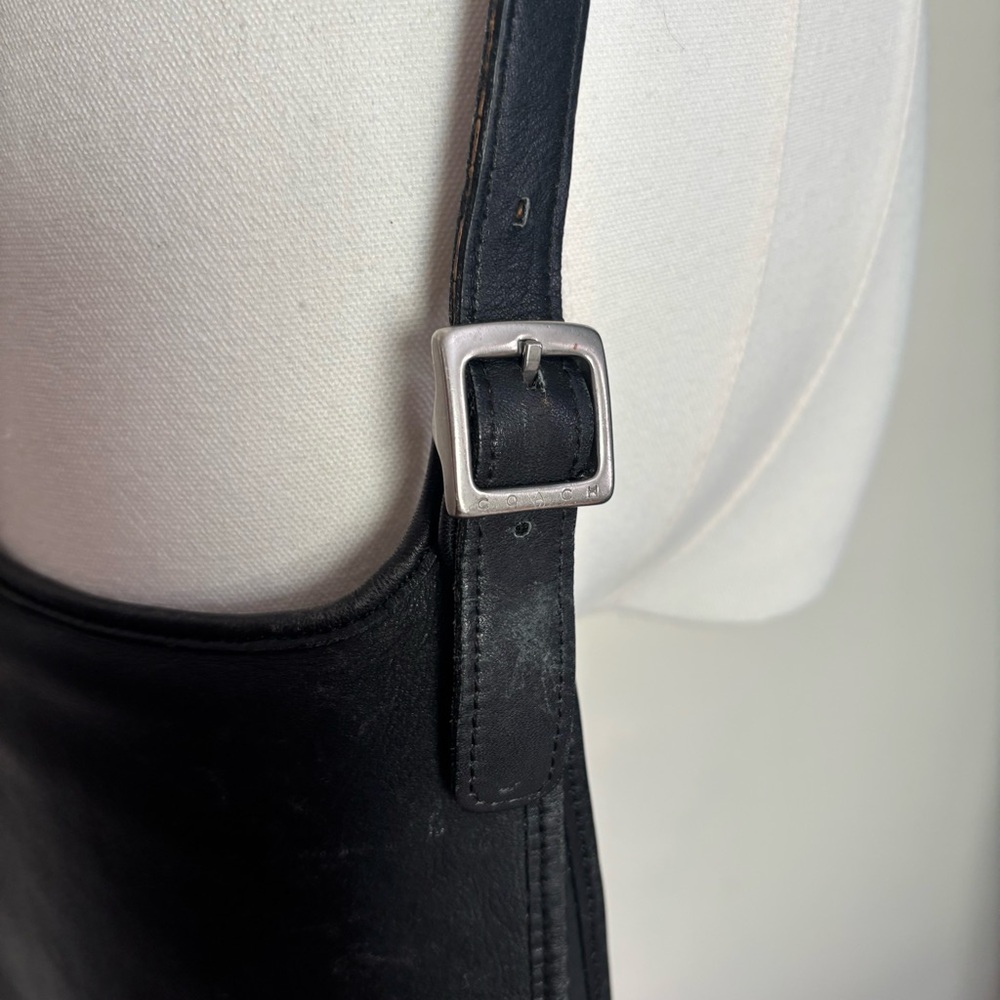 Coach VTG Hippie Flap Crossbody Black Leather Slim Saddle Boho Y2K - Picture 4 of 14